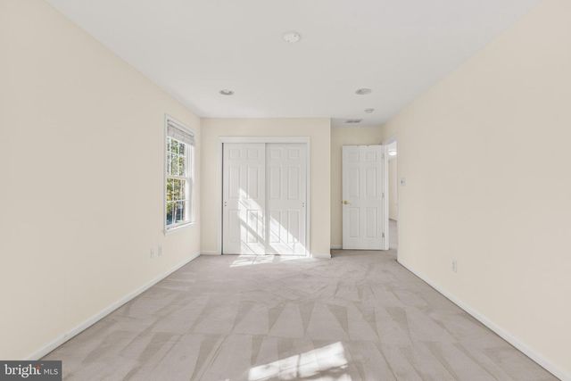 102 BURNET CRES, Robbinsville, NJ 08691