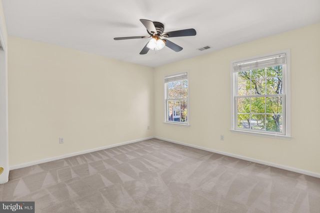 102 BURNET CRES, Robbinsville, NJ 08691