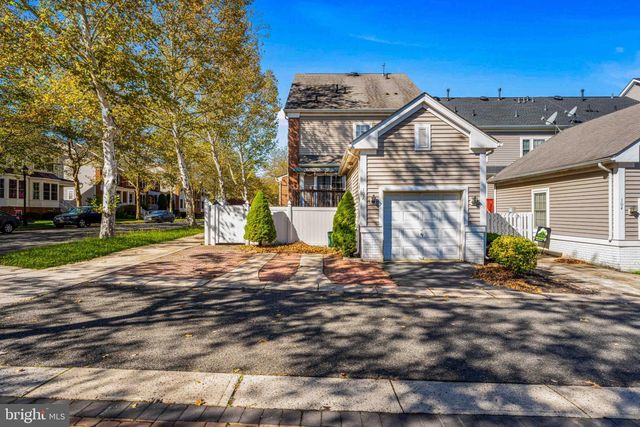 102 BURNET CRES, Robbinsville, NJ 08691