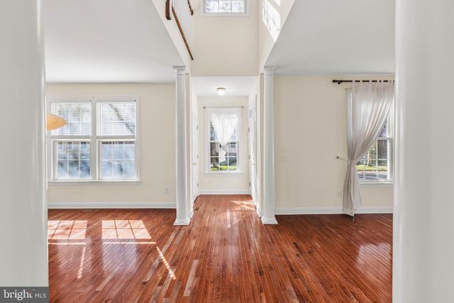 102 BURNET CRES, Robbinsville, NJ 08691