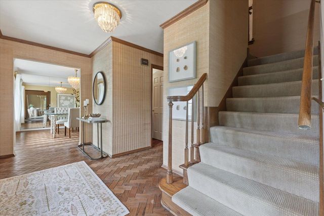 1825 Jean Marie COURT, Brookfield, WI 53005