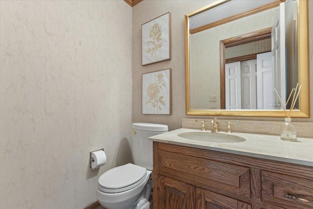 1825 Jean Marie COURT, Brookfield, WI 53005