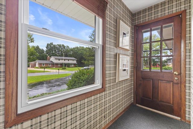 1825 Jean Marie COURT, Brookfield, WI 53005
