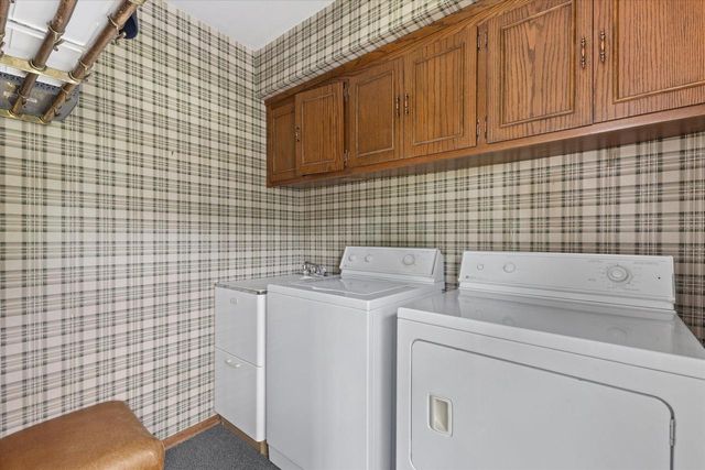 1825 Jean Marie COURT, Brookfield, WI 53005