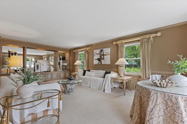 1825 Jean Marie COURT, Brookfield, WI 53005