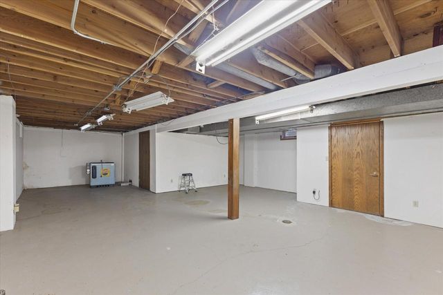 1825 Jean Marie COURT, Brookfield, WI 53005