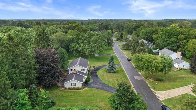 1825 Jean Marie COURT, Brookfield, WI 53005