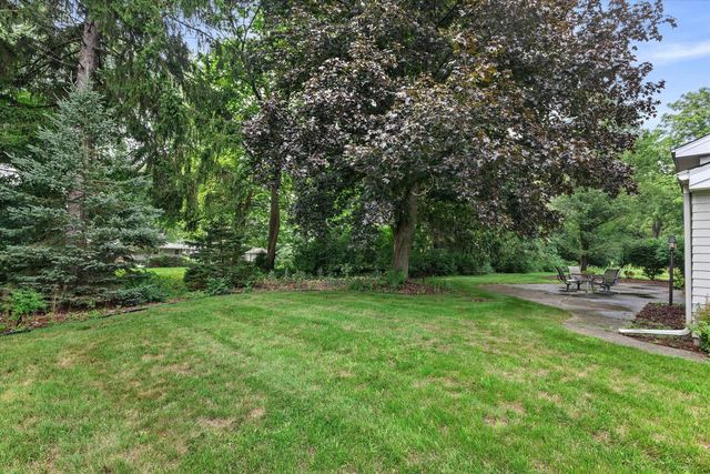 1825 Jean Marie COURT, Brookfield, WI 53005