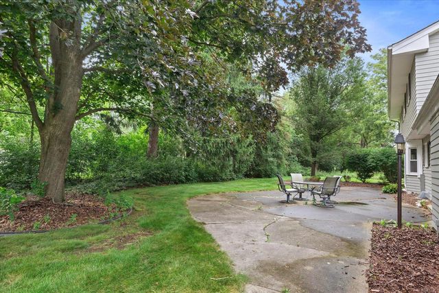1825 Jean Marie COURT, Brookfield, WI 53005