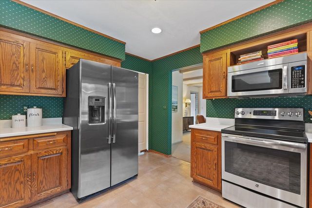 1825 Jean Marie COURT, Brookfield, WI 53005