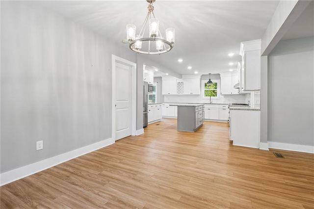 6113 Grant Ford Road, Gainesville, GA 30506
