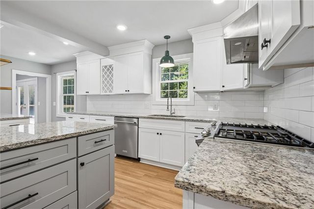 6113 Grant Ford Road, Gainesville, GA 30506