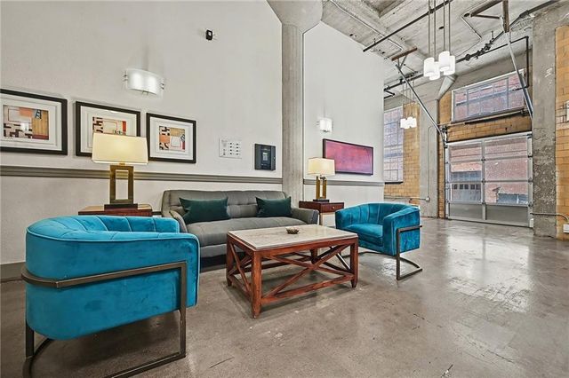 2029 Wyandotte Street 410, Kansas City, MO 64108