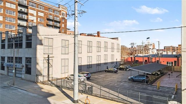 2029 Wyandotte Street 410, Kansas City, MO 64108