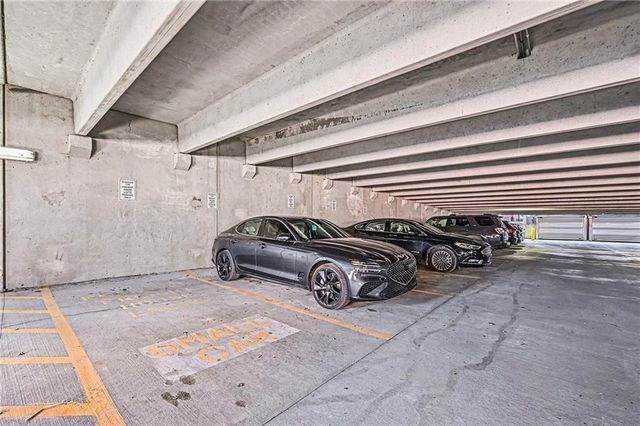 2029 Wyandotte Street 410, Kansas City, MO 64108