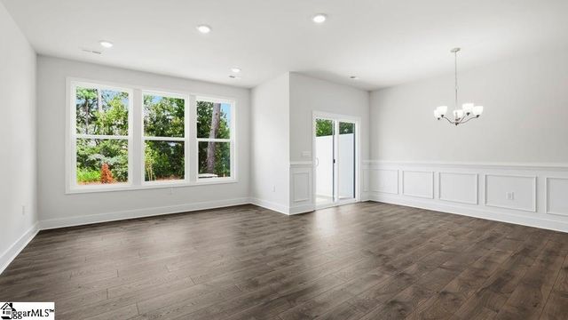 612 Jules Lane, Moore, SC 29369