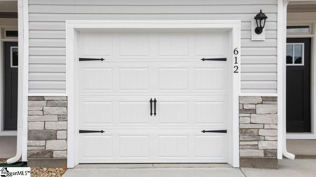 612 Jules Lane, Moore, SC 29369