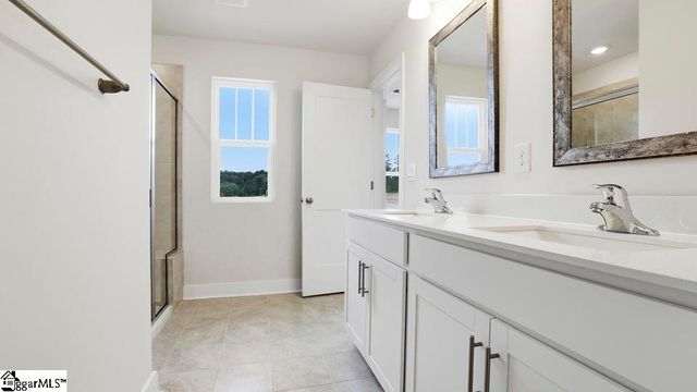 612 Jules Lane, Moore, SC 29369
