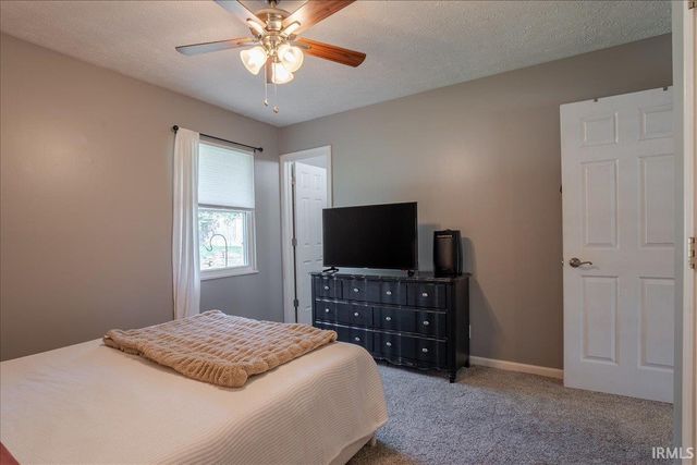 518 Gun Powder Lane, Evansville, IN 47711