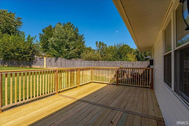 518 Gun Powder Lane, Evansville, IN 47711