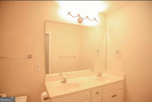993 Mason Lee Avenue, Loganville, GA 30052