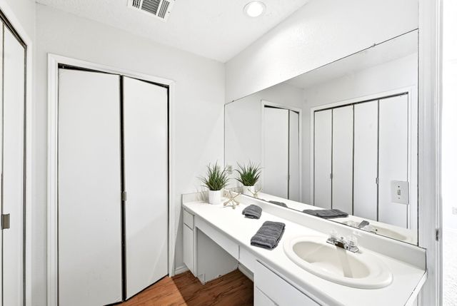 5901 Kevin Kelly PL, Austin, TX 78727