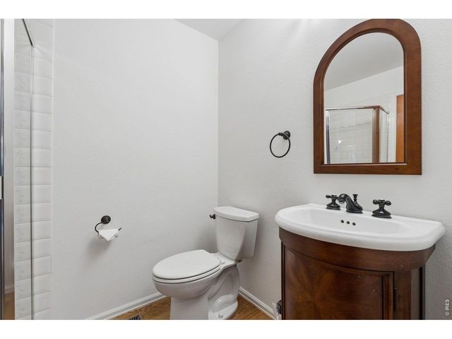 6852 Peppertree Dr, Niwot, CO 80503