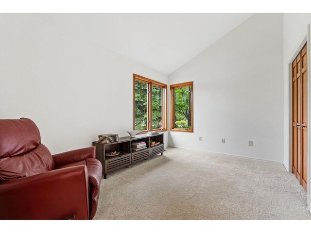 6852 Peppertree Dr, Niwot, CO 80503