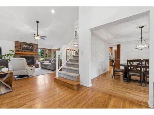 6852 Peppertree Dr, Niwot, CO 80503