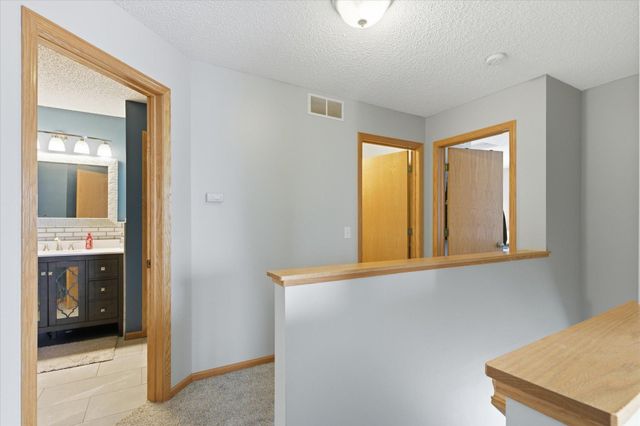 16812 Embers Avenue 2002, Farmington, MN 55024