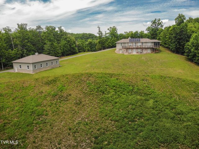 11106 Tree Top Drive, Meadowview, VA 24361
