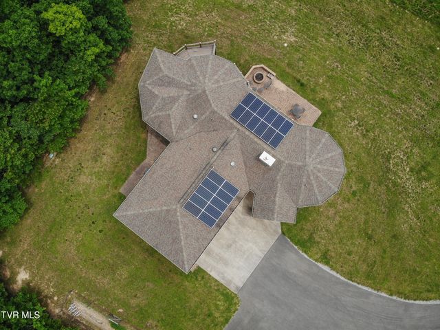 11106 Tree Top Drive, Meadowview, VA 24361