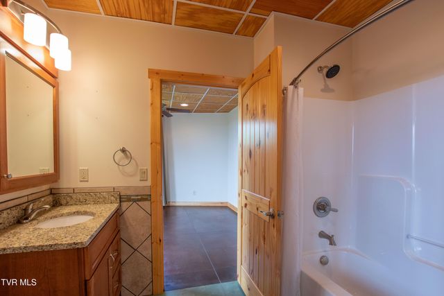 11106 Tree Top Drive, Meadowview, VA 24361