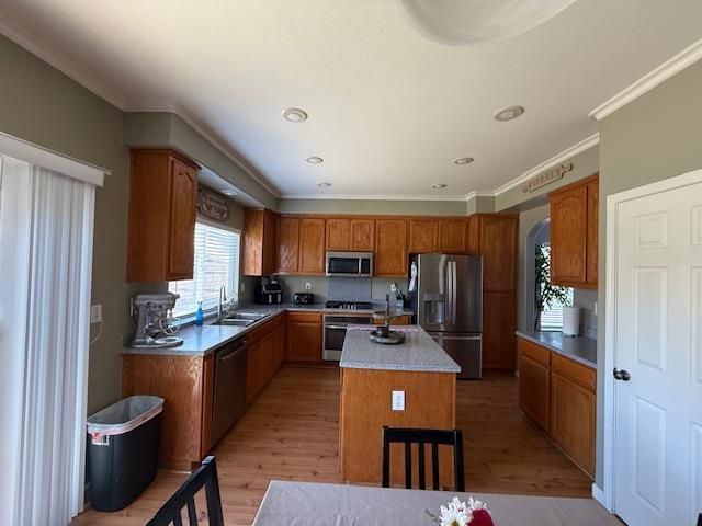 1709 Queensland Ave, Manteca, CA 95337