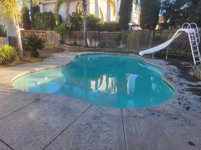 1709 Queensland Ave, Manteca, CA 95337