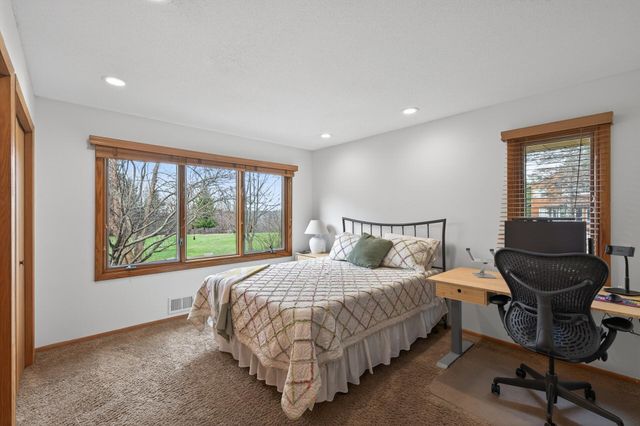 1550 Oldridge Avenue N, Stillwater, MN 55082