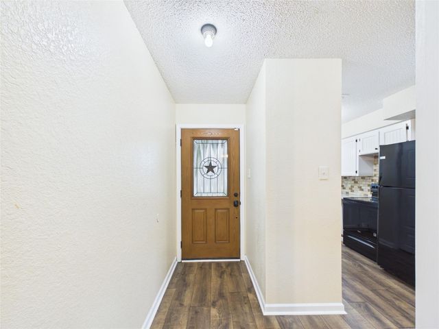 1213 Southbend Drive, Alvin, TX 77511