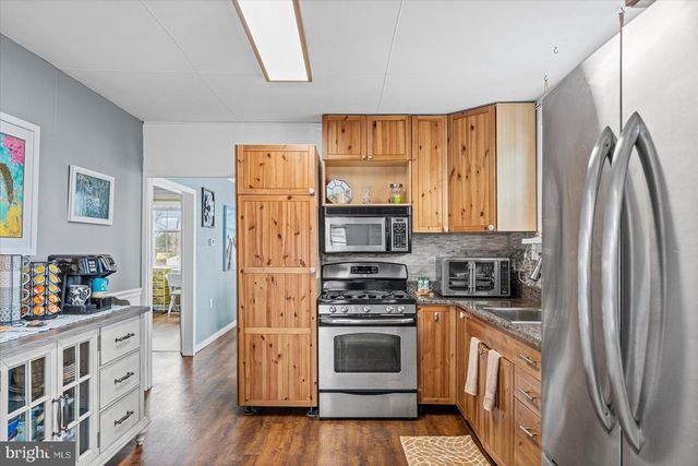 509 ESSEX AVE, Baltimore, MD 21221