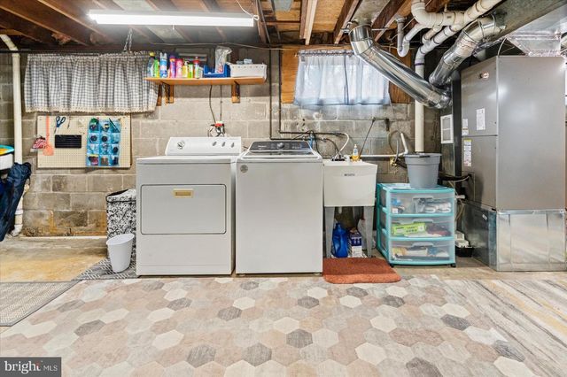 509 ESSEX AVE, Baltimore, MD 21221