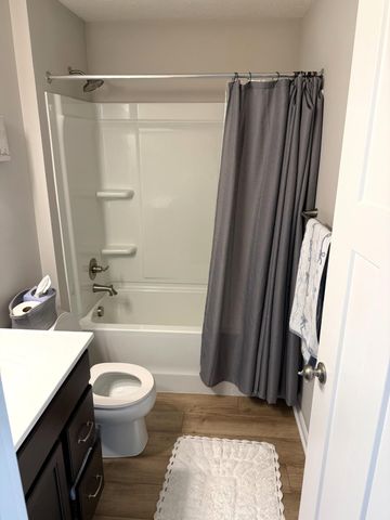 2504 Crosshill Drive, Crescent Springs, KY 41017