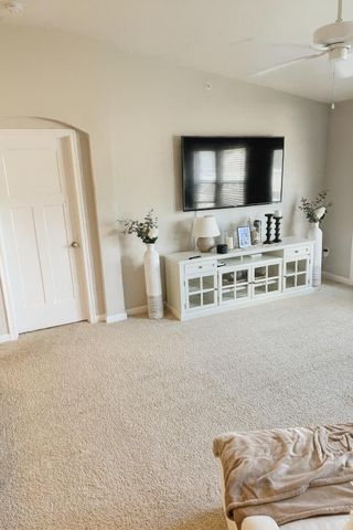 2504 Crosshill Drive, Crescent Springs, KY 41017