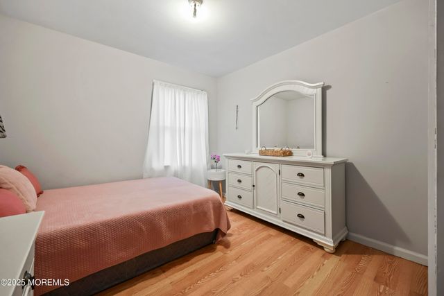 30 Mcdermott Street, Freehold, NJ 07728