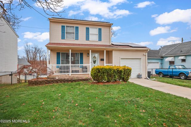 30 Mcdermott Street, Freehold, NJ 07728
