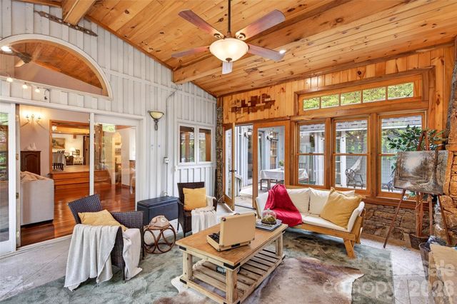 3068 S 226 Highway, Bakersville, NC 28705