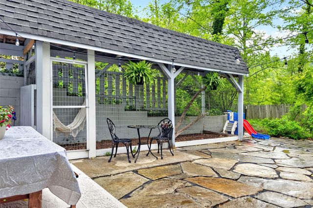 3068 S 226 Highway, Bakersville, NC 28705