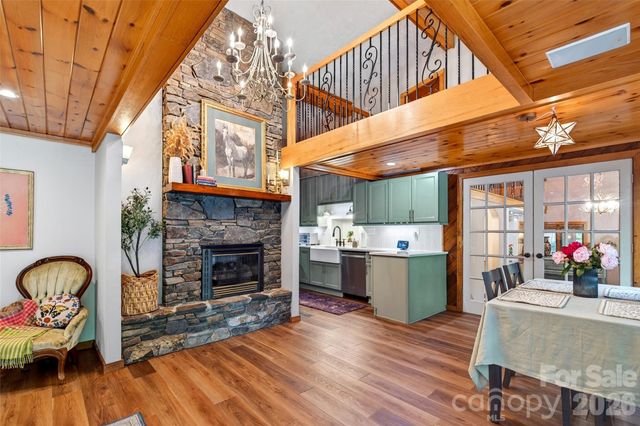 3068 S 226 Highway, Bakersville, NC 28705