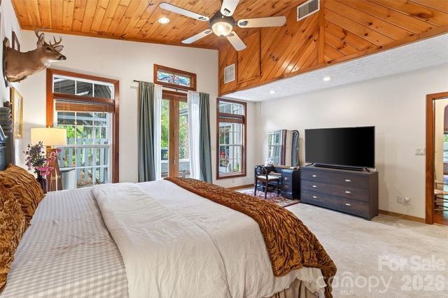 3068 S 226 Highway, Bakersville, NC 28705