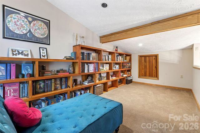 3068 S 226 Highway, Bakersville, NC 28705