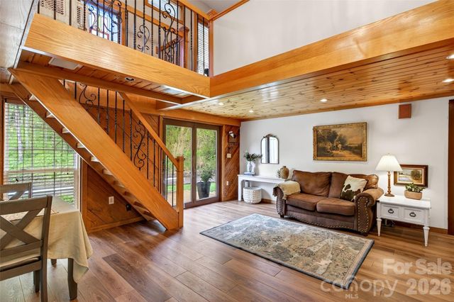 3068 S 226 Highway, Bakersville, NC 28705