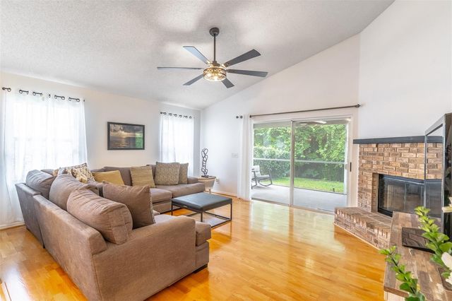 608 LAKE CLAIRE COURT, Oviedo, FL 32765